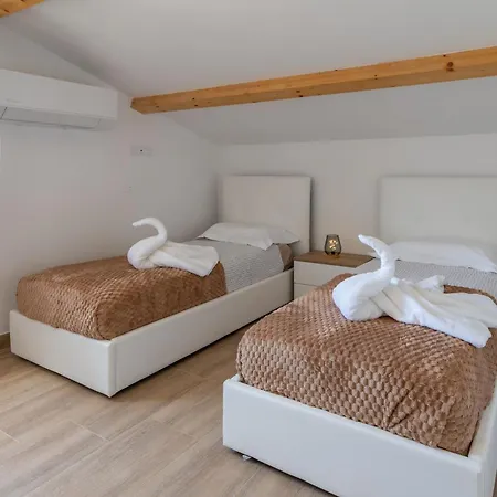 La Dolce 8 - Le Cedrat Borgo (Corsica)